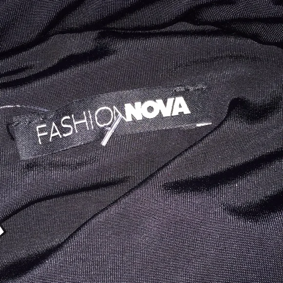 Fashion Nova Women’s Black Skirt NWT Sz L - Picture 9 of 9